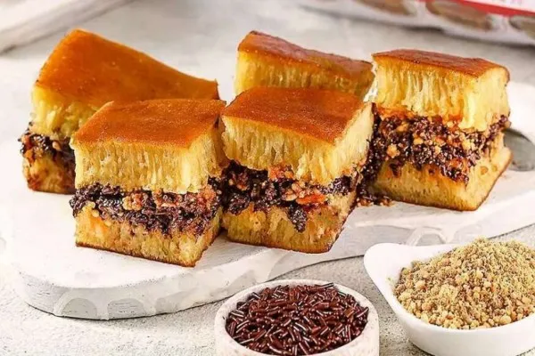 Membuat Martabak Coklat yang Empuk dan Kenyal